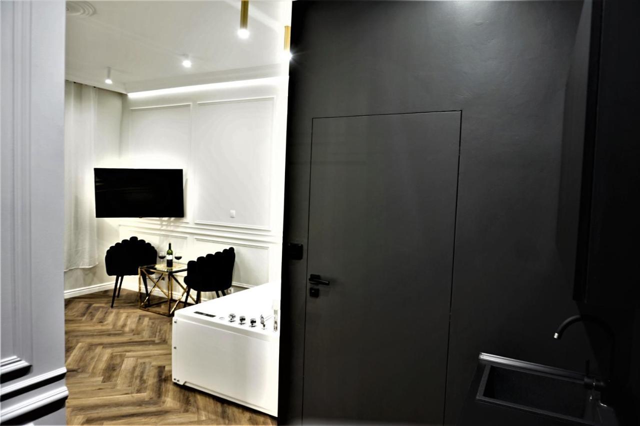 Luxury Jacuzzi Apartment Krakow Dış mekan fotoğraf