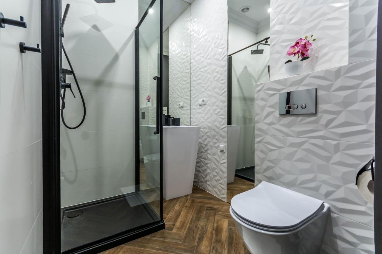 Luxury Jacuzzi Apartment Krakow Dış mekan fotoğraf